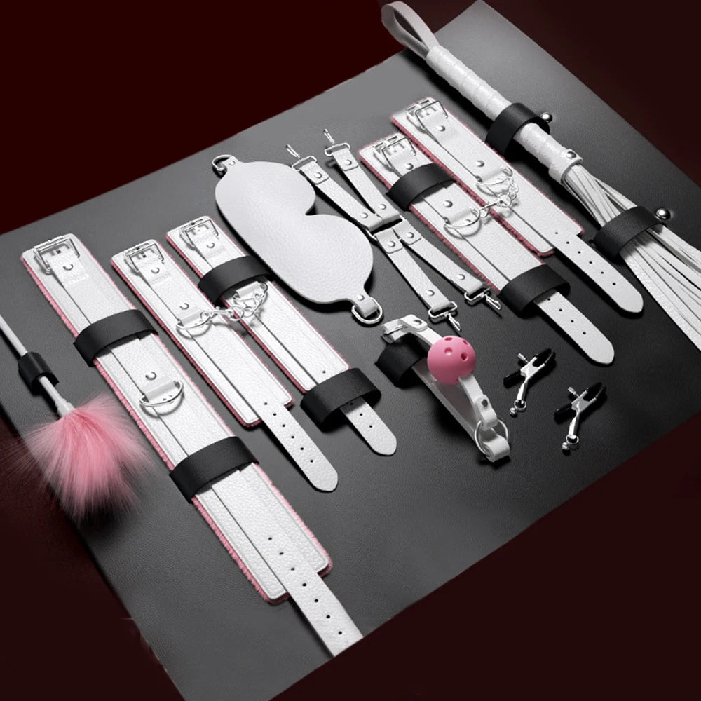 Jouets sexuels pour femmes, 10 pièces/ensemble, menottes de Bondage sexuel, fouet, jouets sexuels pour Couple adulte, ensemble d'outils érotiques pour adultes, Kits BDSM en cuir